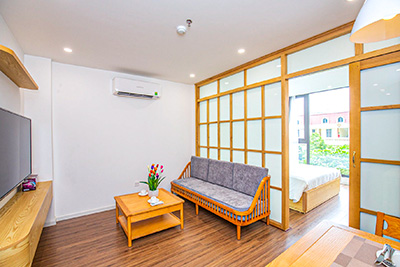Bright apartment for rent in Ba Dinh, near Lotte Towel