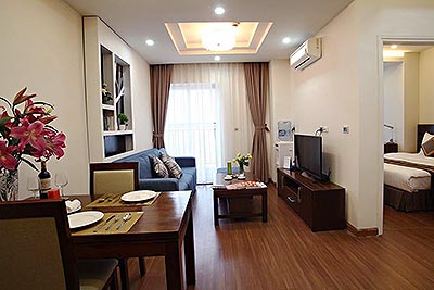 Excellent apartment 01BR in Dong Da, 10m walk to Royal City