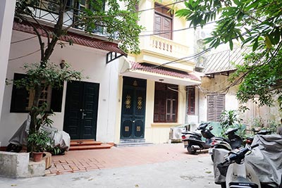 Furnished 03 bedroom house to rent in Hoan Kiem with terrace
