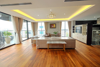 High standard 3 bedroom apartment on Tran Hung Dao Street