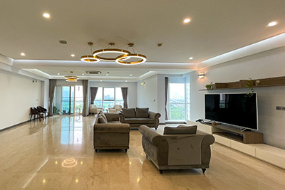 Luxury Living at L1 Tower, Ciputra Hanoi: Spacious Corner Apartment with Spectacular Views