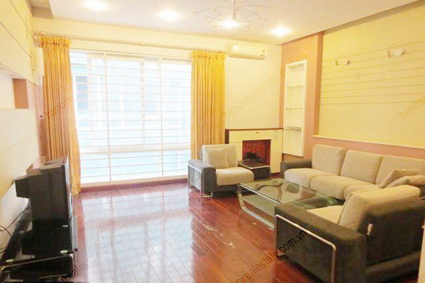 Modern, spacious bedroom house for rent in Ba Đinh district