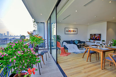 2 Bedroom Apartment for Rent in Tay Ho, 110m2 West Lake View on Tu Hoa Street