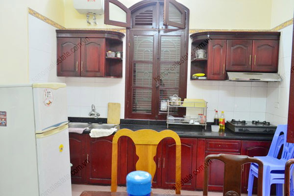3 bedroom, modern and bright House for rent in Doi Can street, Ba Dinh dist, Ha Noi 4