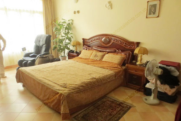 3 bedrooms, beautiful  house for rent in Hoan Kiem district, Hanoi 21