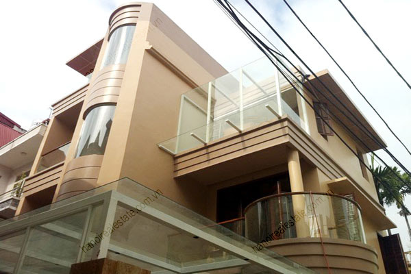 4 bedrooms,  well designed, luxury house for rent in Cau Giay dist, Ha Noi 1