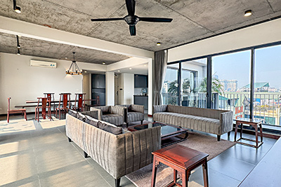 Căn Hộ 5 Phòng Ngủ Cho Thuê Tại Phố Từ Hoa View Hồ Tây, 235m², Nhiều ban công