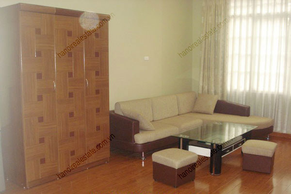 Airy and bright house for rent in Hoan Kiem dist, Ha Noi 2