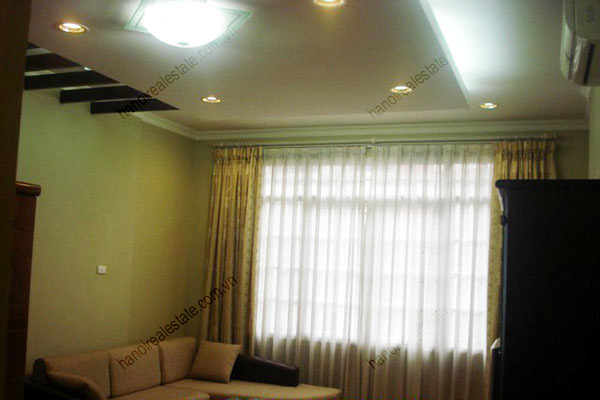 Airy and bright house for rent in Hoan Kiem dist, Ha Noi 8