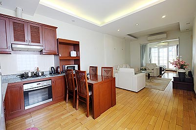 Beautiful 2 bedroom apartment to lease in Hoan Kiem, close to Pacific Place