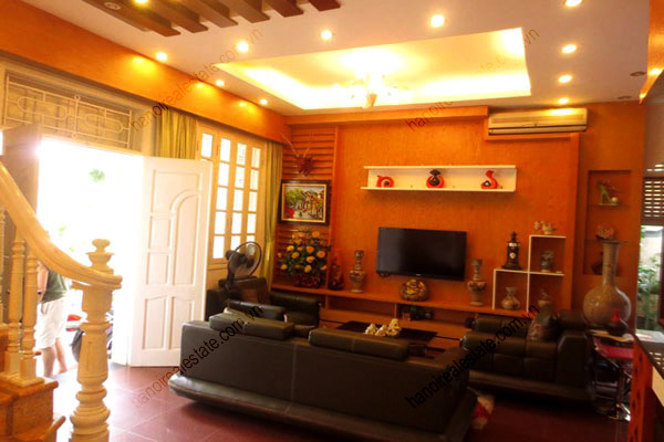 Beautiful, modern house for rent  in Ba Dinh district, Hanoi 8