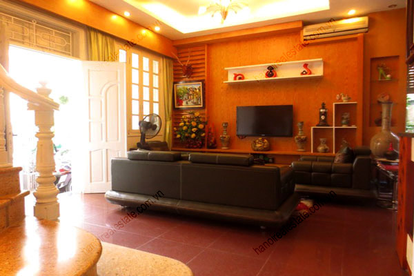 Beautiful, modern house for rent  in Ba Dinh district, Hanoi 9