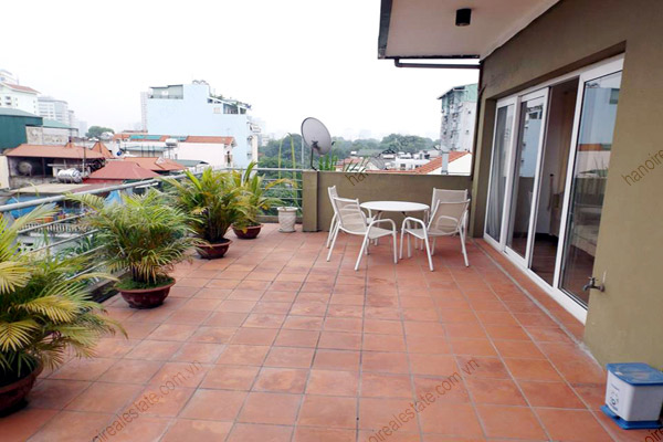 Big balcony, 2 bedroom serviced aparment for rent in Linh Lang Ba Dinh, Hanoi
