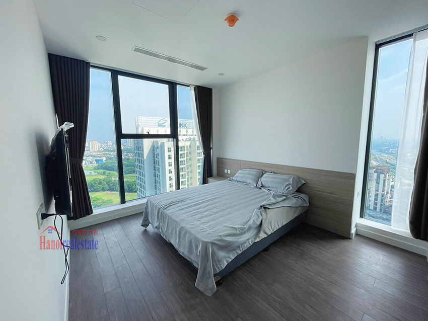 Brand new modern 3 bedroom apartment in Sunshine City Complex 12