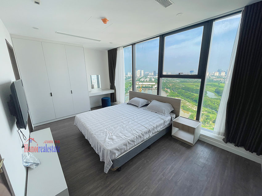 Brand new modern 3 bedroom apartment in Sunshine City Complex 6
