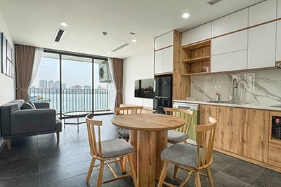 Căn hộ 2 phòng ngủ View Hồ Tây mới và hiện đại tại Phố Nhật Chiêu