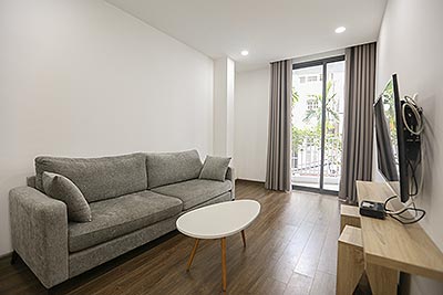 Brandnew apartment on Xuan Dieu for rent with 02 bedrooms, decent space