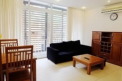 Bright and airy 01BR apartment in Linh Lang, Ba Dinh