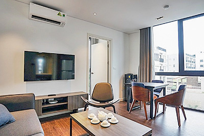 Bright and cozy 01BR apartment with opened view on Tay Ho Rd