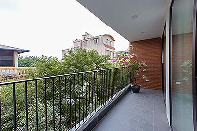Căn hộ cao cấp Tô Ngọc Vân, 1 phòng ngủ có ban công lớn.