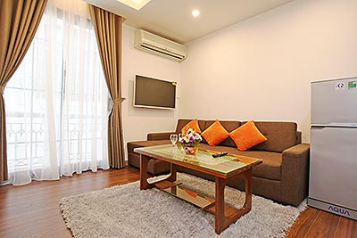 Căn hộ dịch vụ mới hoàn thiện tại ngõ 12 Đào Tấn, Ba Đình