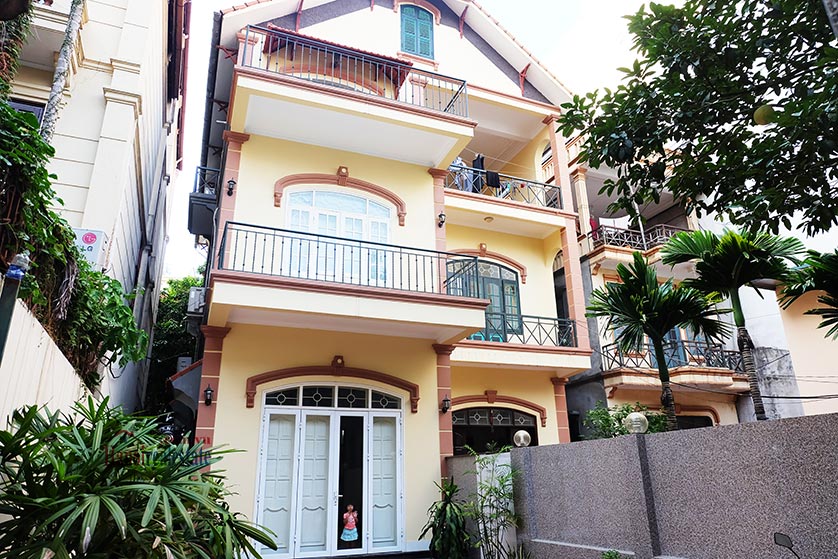 Charming 3-bedroom house with large front yard on To Ngoc Van 