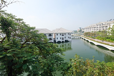 Cho Thuê Nhà 4 Phòng Ngủ Hồ Tây, Hà Nội - View Hồ, Sân Vườn Rộng 