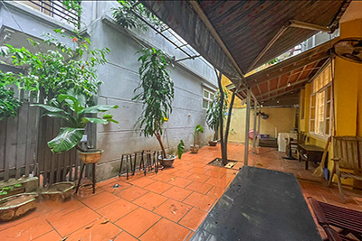 Charming house with back yard in Xom Chua Kim Lien 