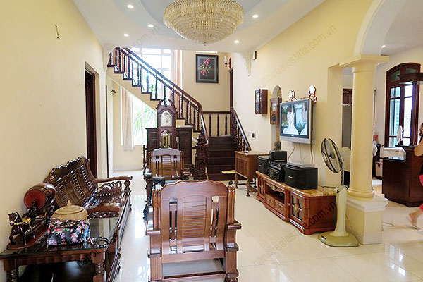 Charming Villa with Pool and Yard for rent in Hai Ba Trung Hanoi 15