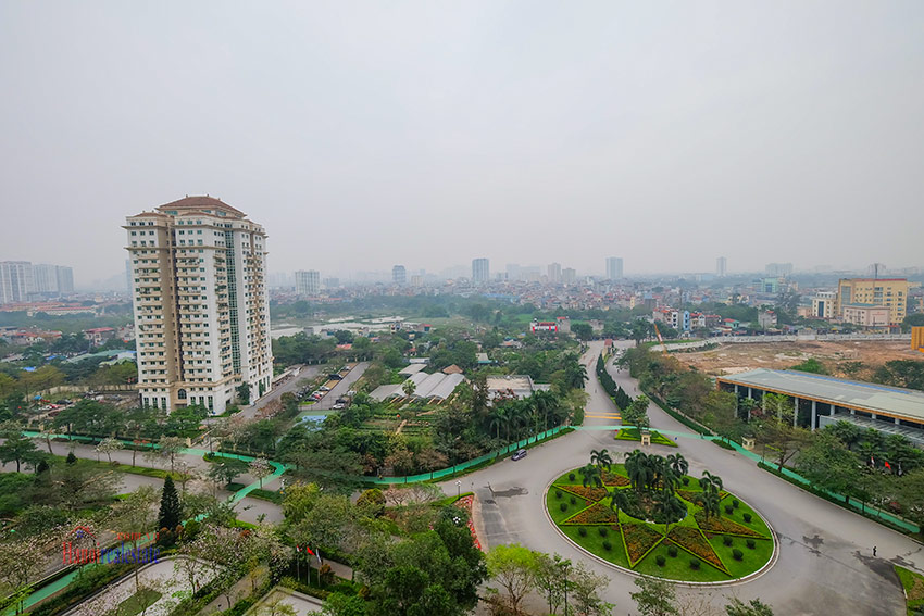 Ciputra: Fully furnished 3+1 bedrooms apartment on high floor of L1 22