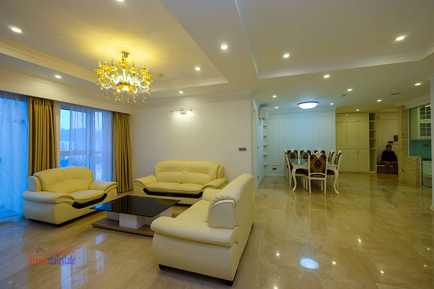 Ciputra: Fully furnished 3+1 bedrooms apartment on high floor of L1 9