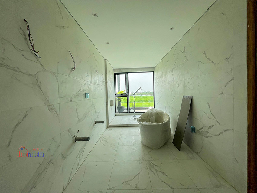 Ciputra: Glamorous 5-bedrooms house with one of the best view in Q block 11