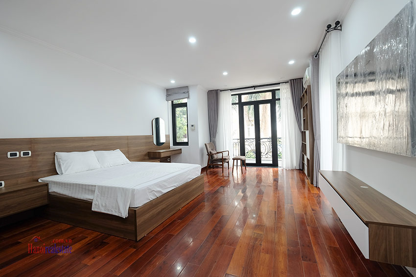 Ciputra: Sparkling newly renovated 4-bedroom house in C Block, near UNIS 13