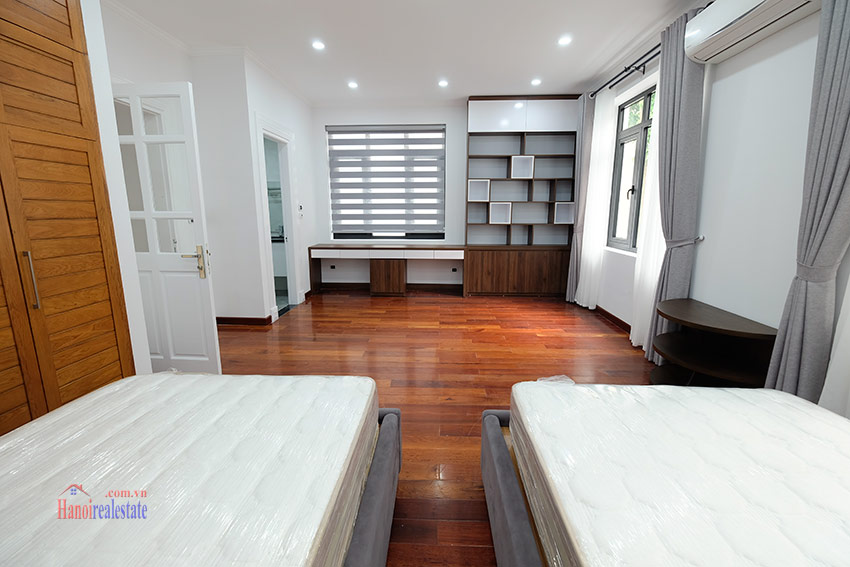 Ciputra: Sparkling newly renovated 4-bedroom house in C Block, near UNIS 23