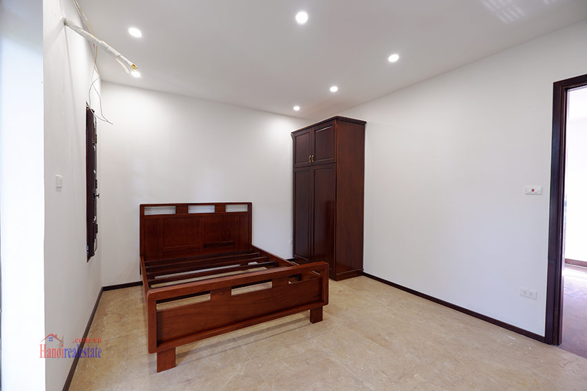 Ciputra: Traditional renovated cornered 04BRs house in C1, short walk to UNIS 25