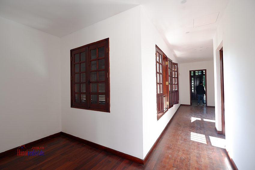 Ciputra: Traditional renovated cornered 04BRs house in C1, short walk to UNIS 30