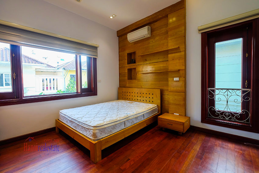 Ciputra: Well renovated and fully furnished 5-bedrooms house on the main road 41