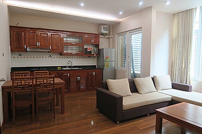 Cozy 01 bedroom apartment in Linh Lang, Ba Dinh Dist