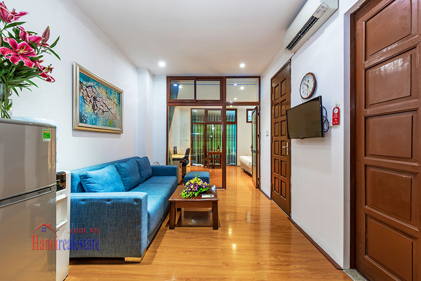 Cozy 01BR apartment on Nguyen Phong Sac St 3
