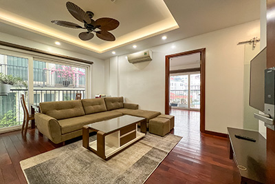 Cozy and bright 1BR serviced apartment at Ba Dinh district