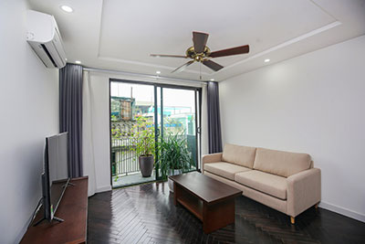 Cozy, bright one bedroom apartment in Tu Hoa, Tay Ho district