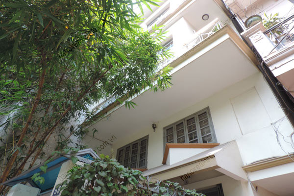 Cozy, style house for rent in Nguyen Cong Tru street, Hai Ba Trung district, Hanoi 2