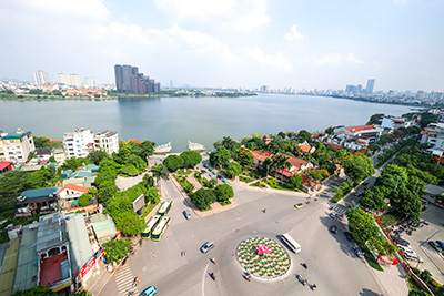 Bright and Airy 2-Bedroom Apartment with Lake View in Tay Ho