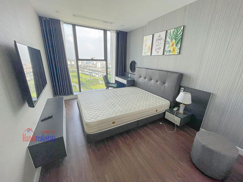 Duplex apartment with 5 bedrooms in Sunshine City complex, golf course view - Ciputra 8