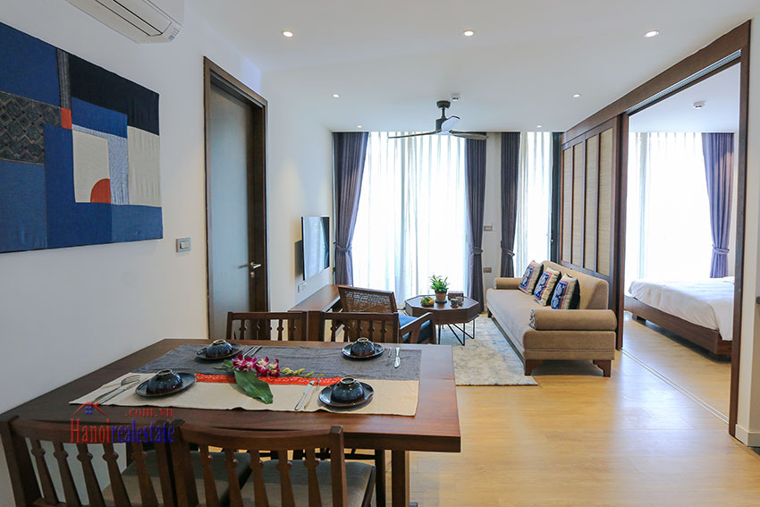 Elegant 02-bedroom Apartment to rent in Hoan Kiem 2