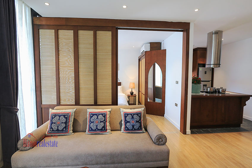 Elegant 02-bedroom Apartment to rent in Hoan Kiem 4