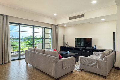 Elegant 03BRs serviced apartment for rent at Diamond Suites WestLake