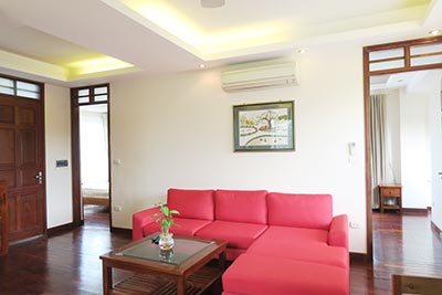 Elegant 2 bedroom Apartment with balcony on Ly Thuong Kiet Street