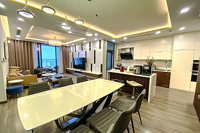 Cho thuê: Căn hộ 3 phòng ngủ, diện tích 145m², view hồ Tây, tại tòa M2 – Vinhomes Metropolis