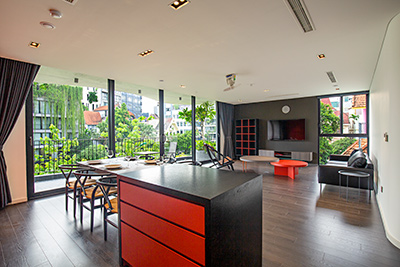 For Rent 3-Bedroom Apartment 202m², 6th Floor, Wide Balcony with Green in Tay Ho